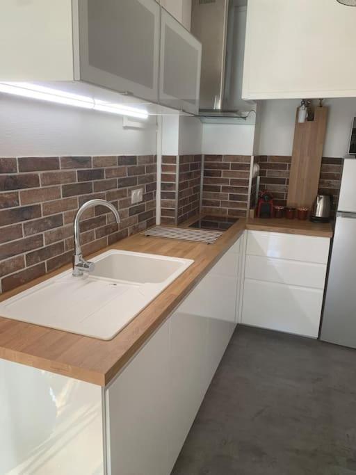 Superbe T1 Refait A Neuf, Parking, Clim, Metro Apartamento Toulouse Exterior foto